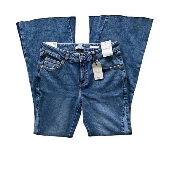 Forever 21 | NWT’s mid rise flare embroidered patchwork bohemian western jeans - Picture 4 of 10